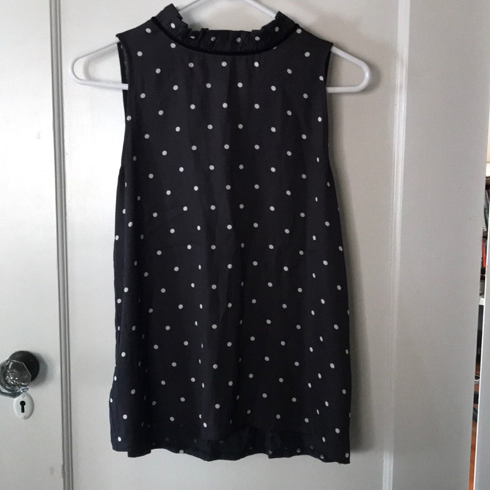 Sleeveless Blouse
